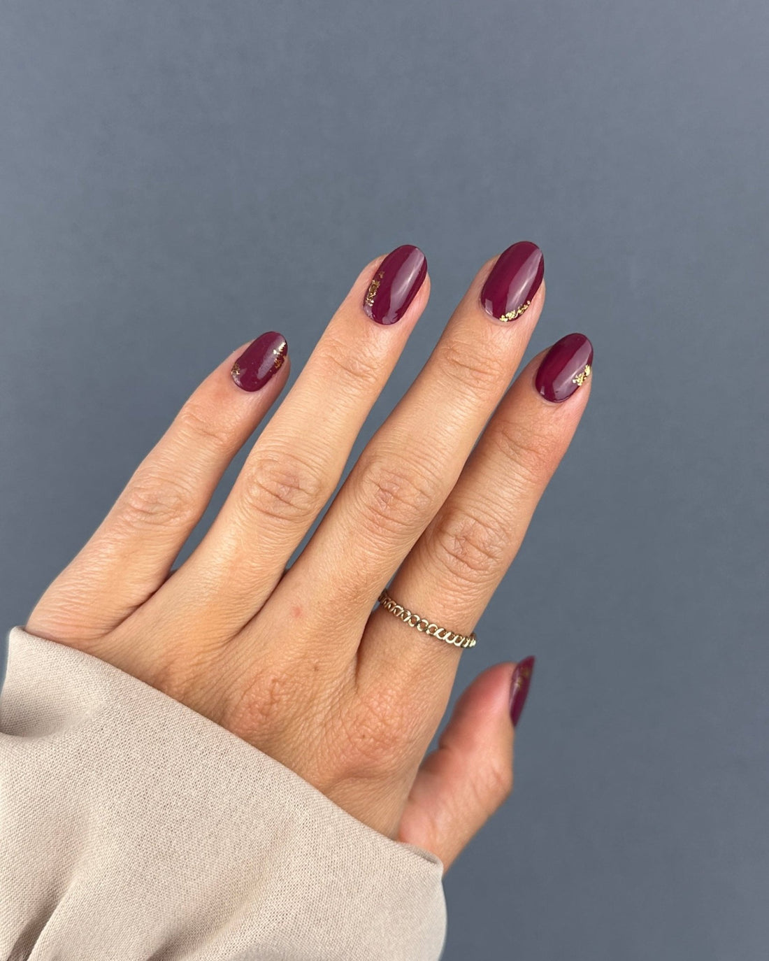 Gold & Glow - Oprah Studio