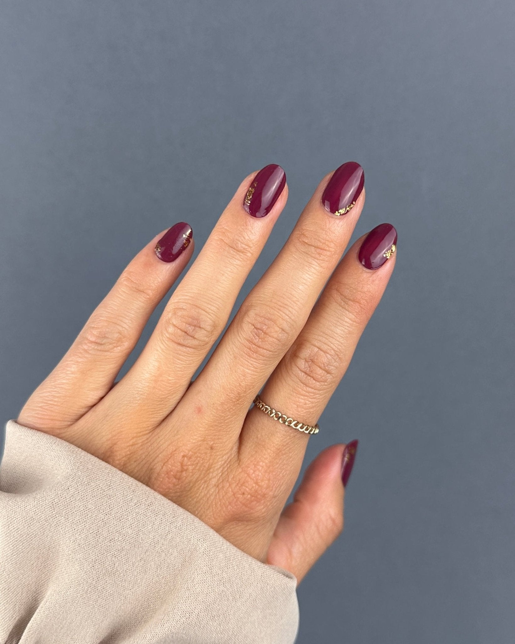 Gold & Glow - Oprah Studio