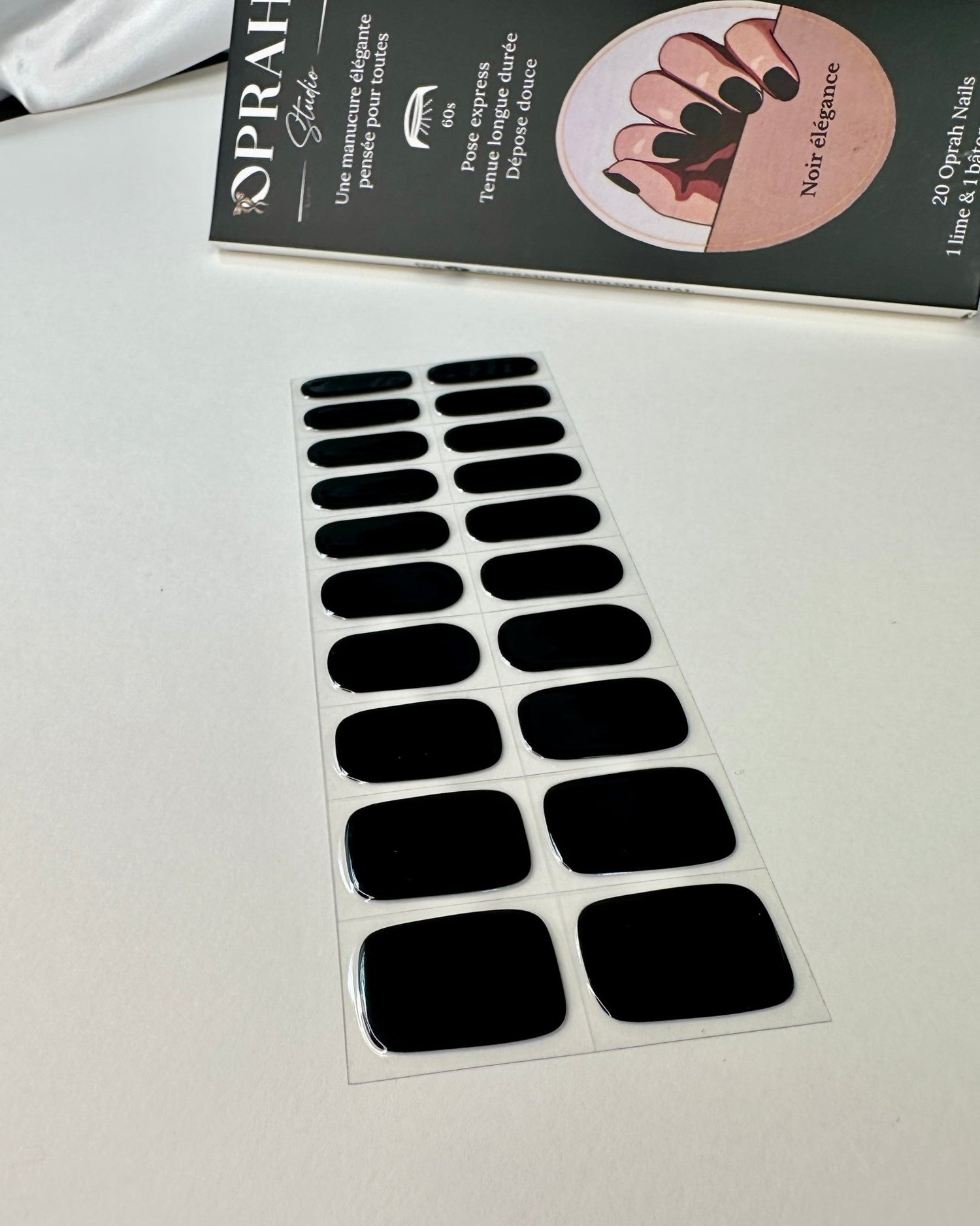 Noir élégance - Oprah Studio