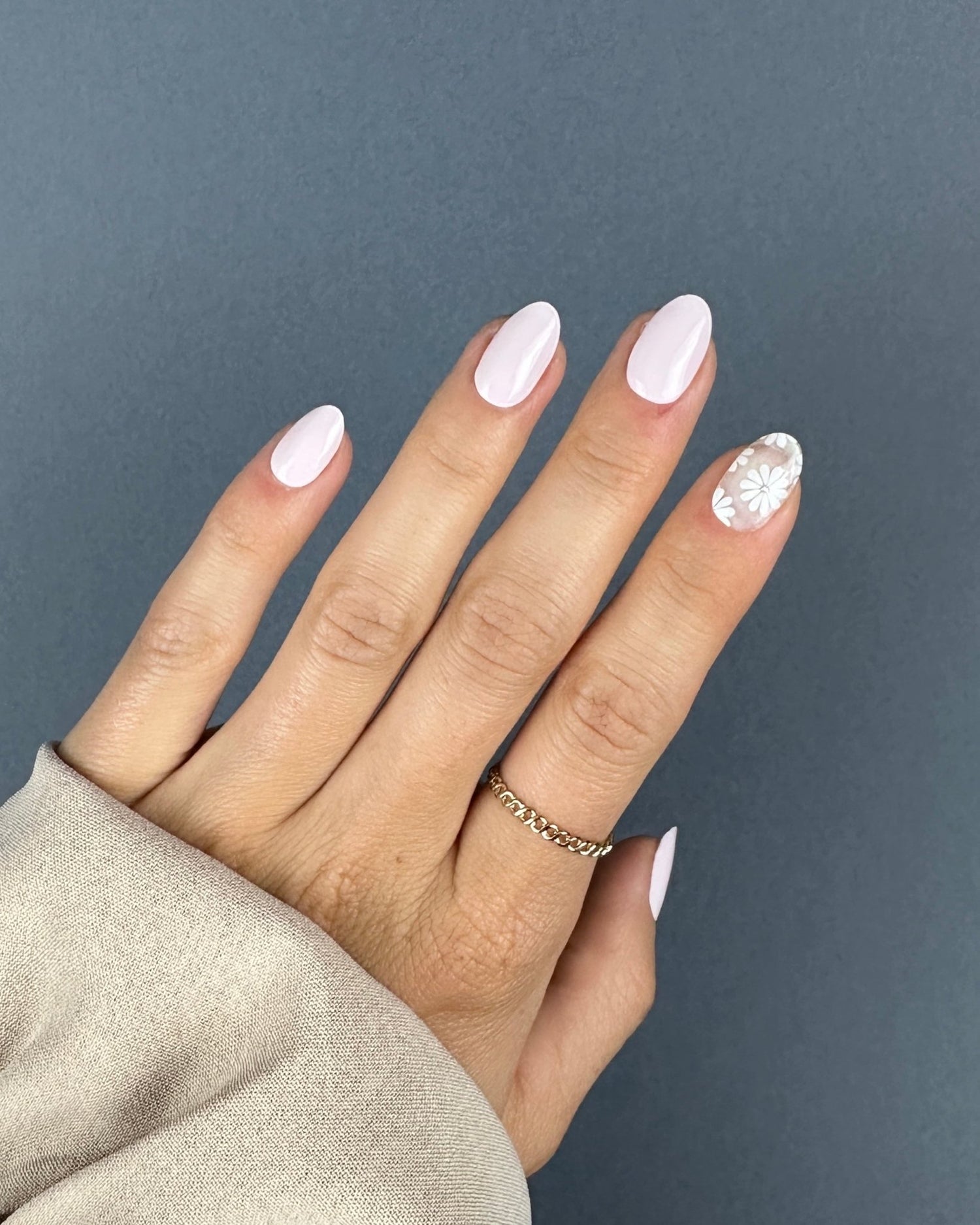 White Flowers - Oprah Studio