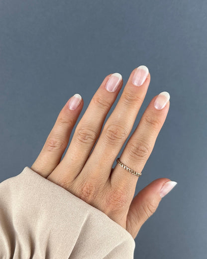 Délicate - Oprah Studio