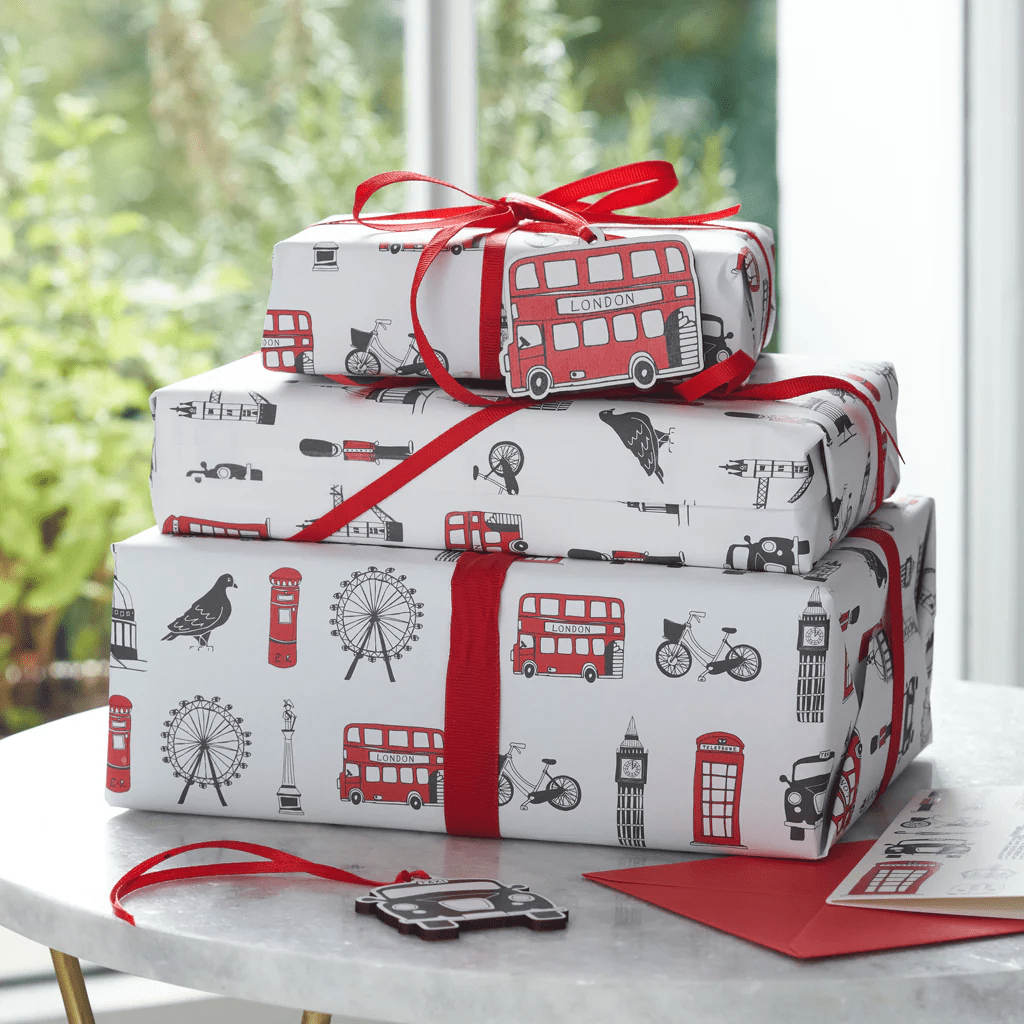 Gift Wrapping - Oprah Studio