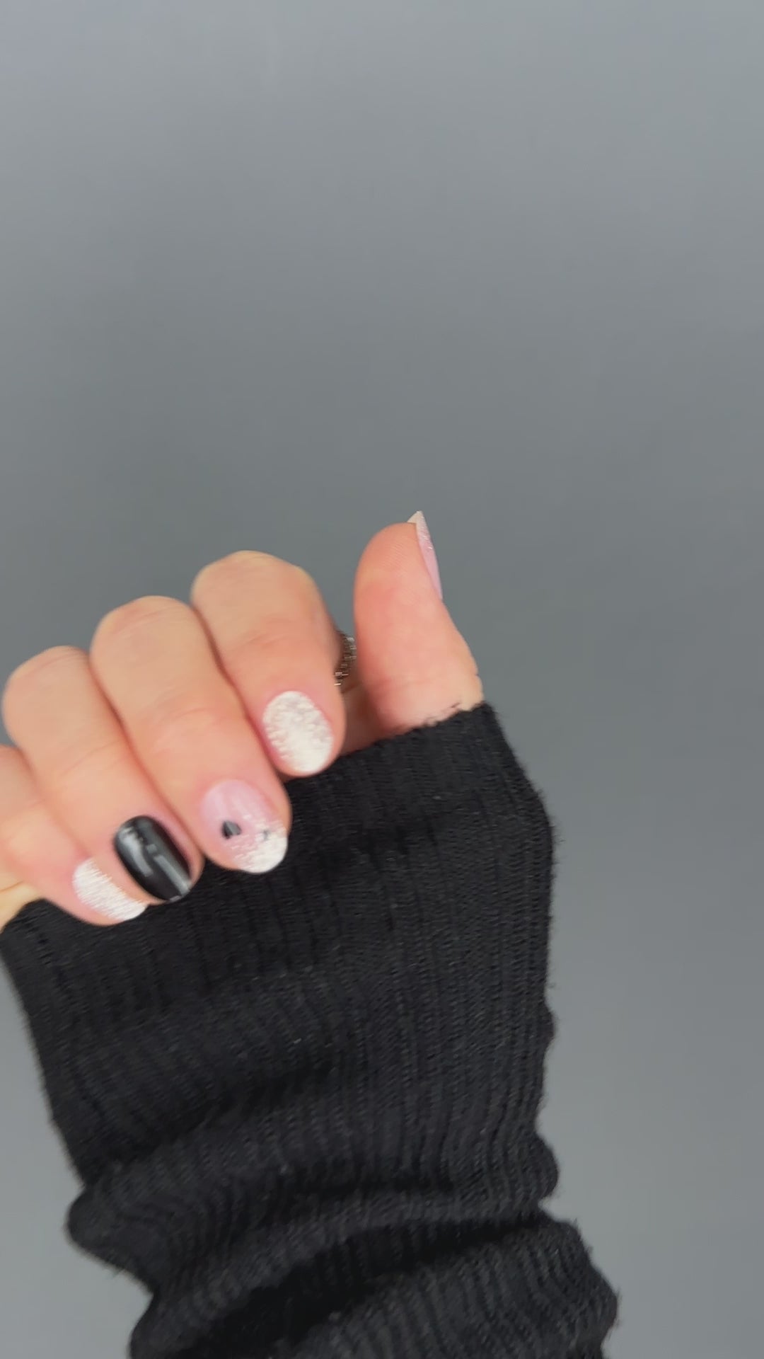 Kiss Me - Nail art cœur