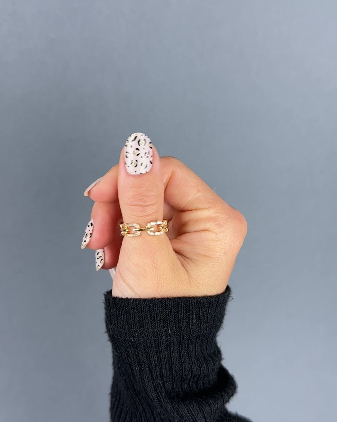 Savage - Nail art Léopard