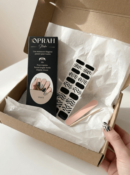 Wavy - Nail Art vagues - Oprah Studio